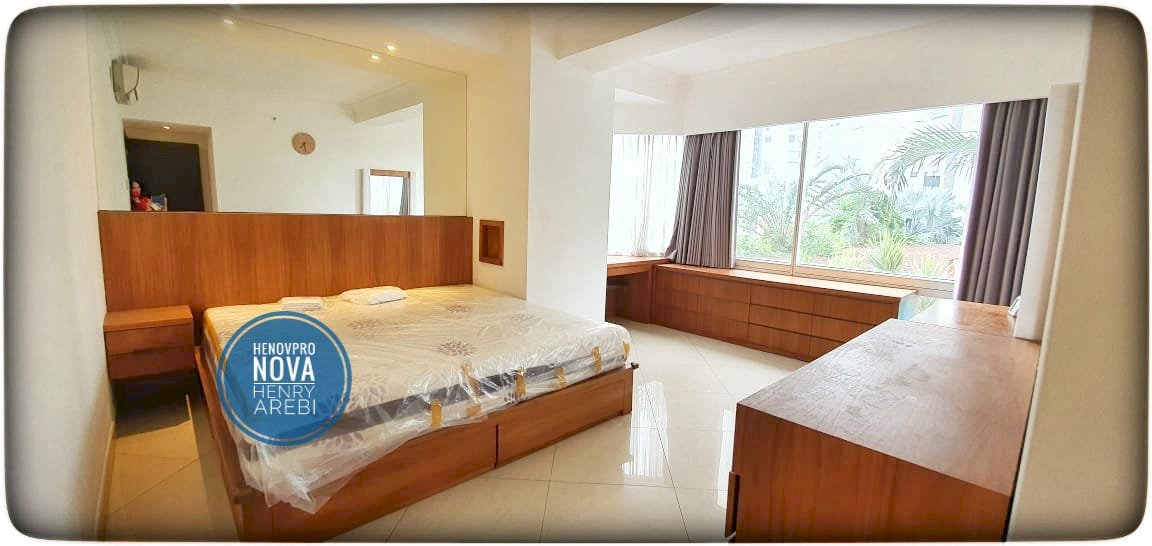 Taman Anggrek Condo 3+1 BR SPECIAL UNIT Full Renov+Furnish