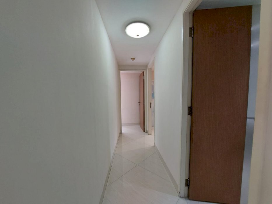 Taman Anggrek Unit BRAND NEW 3+1 BR Full Furnish+City View