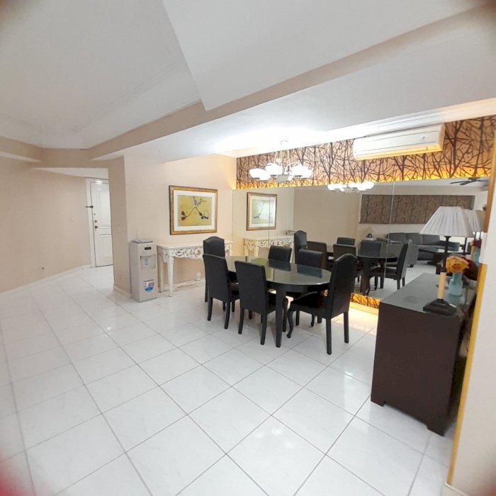 Taman Anggrek Unit 3+1 BR Full Furnish+ Best City View