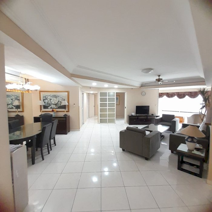 Taman Anggrek Unit 3+1 BR Full Furnish+ Best City View