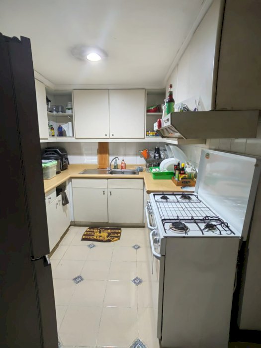 TURUN HARGA Taman Anggrek Condo Unit Sudut 2+1 BR Furnish