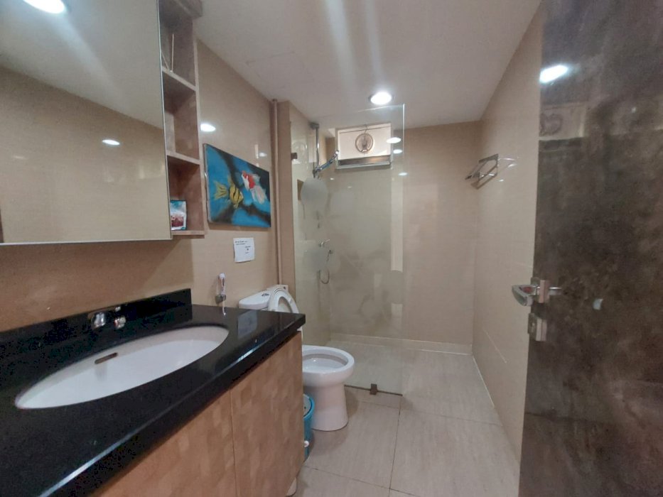 Taman Anggrek Unit 4+1 BR Full Furnish Garden View