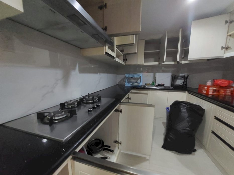 Taman Anggrek Unit 4+1 BR Full Furnish Garden View
