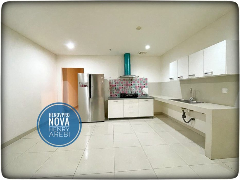 Pakubuwono Signature 4 BR + 1 Study Luxury Unit lantai tinggi