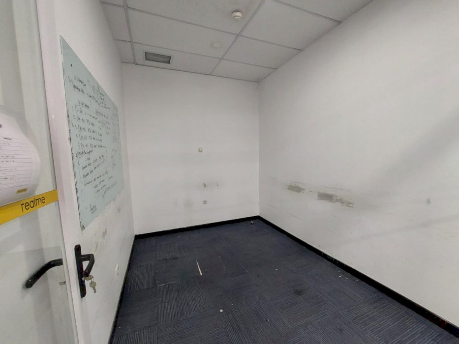 Soho Capital Office Space For Rent High Floor with Best City View