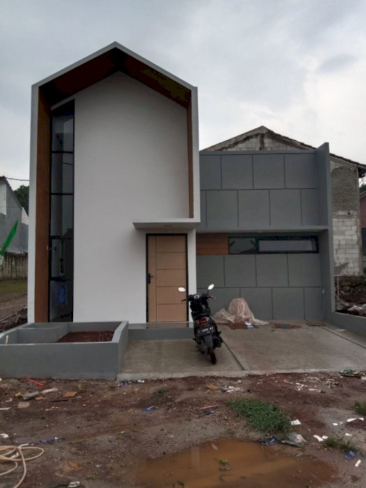 Jual rumah di kota Bekasi dekat grand wisata