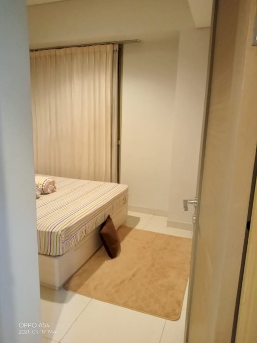 Taman Anggrek Residence TURUN HARGA 2BR DIJUAL CEPAT POOL VIEW