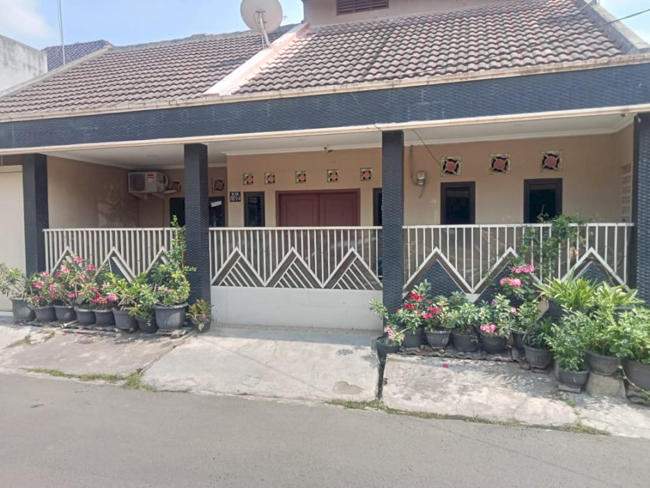 dijual rumah diserang kota