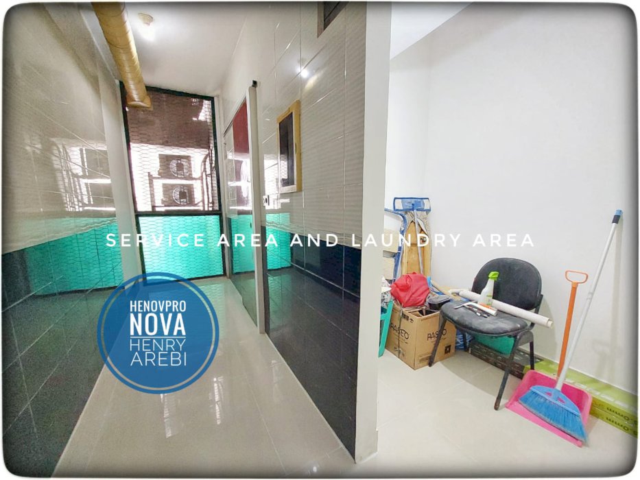 TURUN HARGA Taman Anggrek Condo Unit Sudut 3+1 BR BRAND NEW