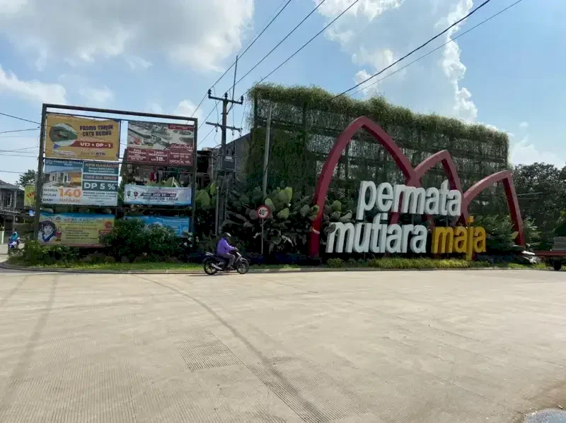 Rumah subsidi cluster dekat stasiun