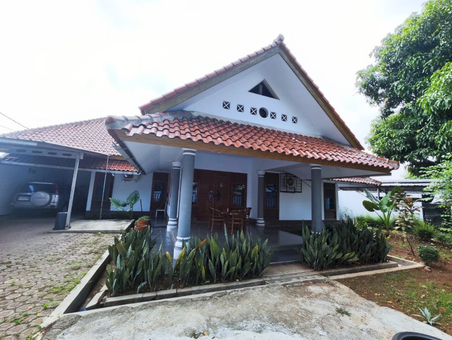 Dijual Rumah Siap Huni di jl. Evakuasi Pinggir Jalan Utama Cirebon .