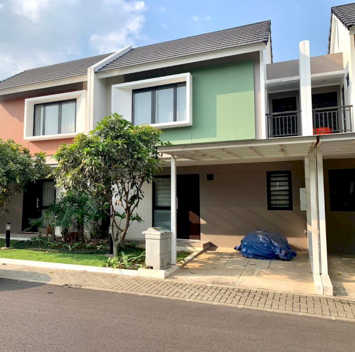 DI JUAL RUMAH CANTIK DI SUMMARECON DAYANA DI BANDUNG