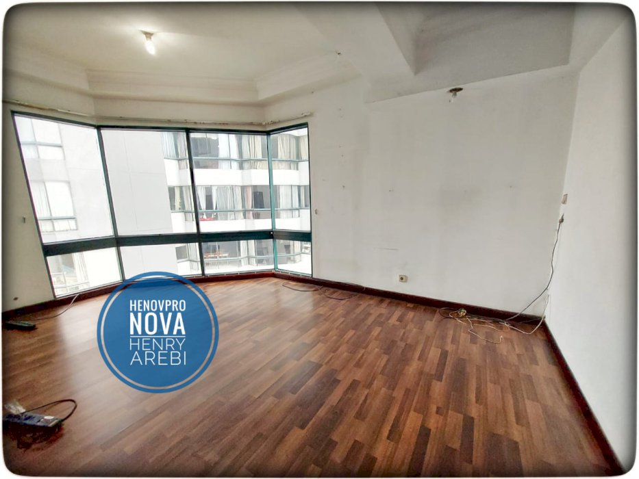 TURUN HARGA Taman Anggrek Condo Unit Sudut 2+1BR