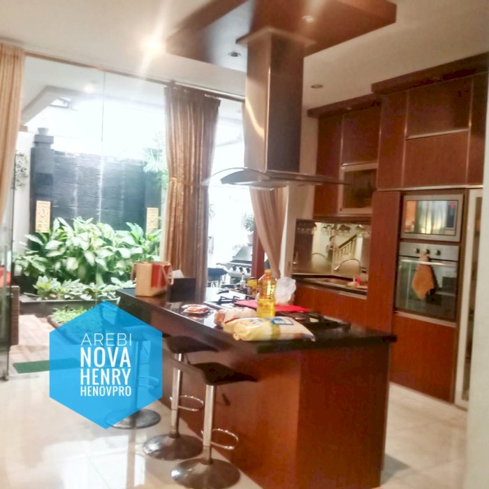 TURUN HARGA RUMAH CANTIK di Rafless Hills Cibubur-Bekasi JARANG ADA