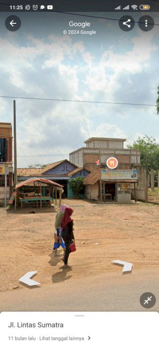Di jual rumah pinggir jalan