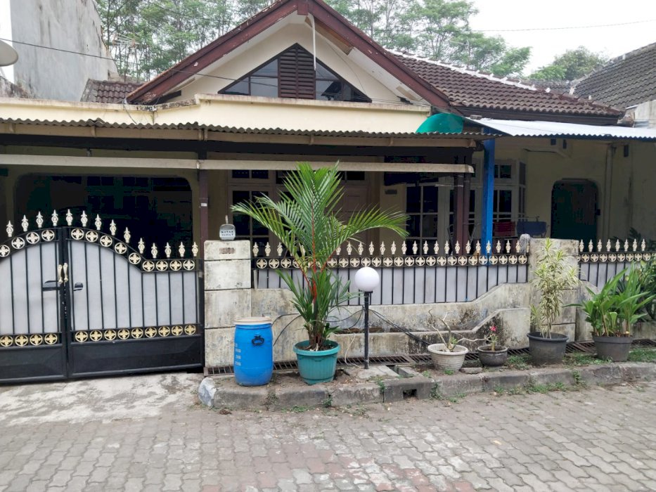 Dijual Rumah di Griya Indah