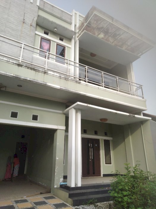 Jual Rumah Marmer Atas Bawah