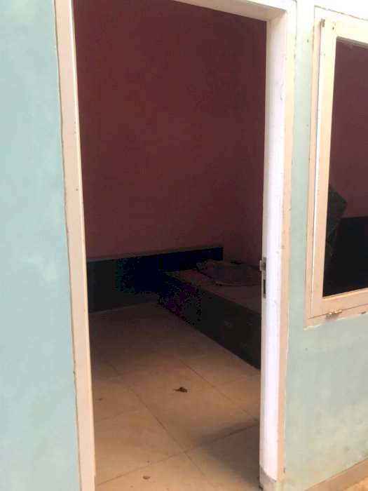 Di jual rumah kampung Timur