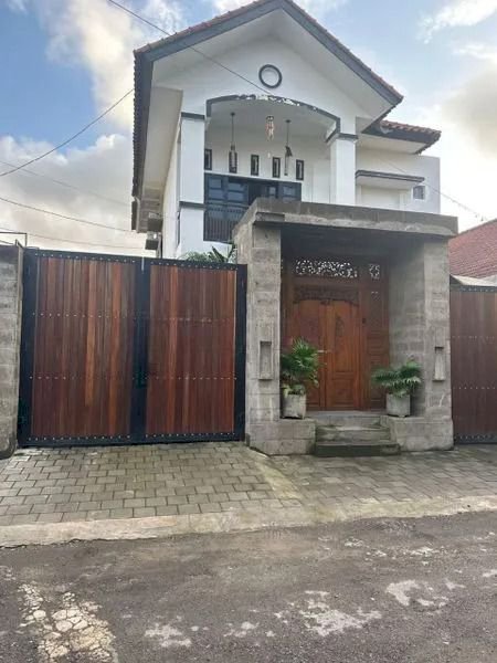 RUMAH RENON IMPIAN SEMUA ORANG