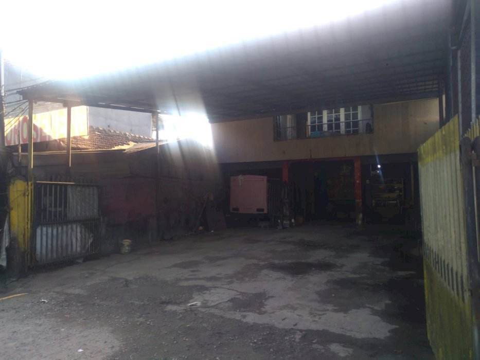 Rumah Pinggir Jalan Lenteng Agung Cocok Untuk Usaha