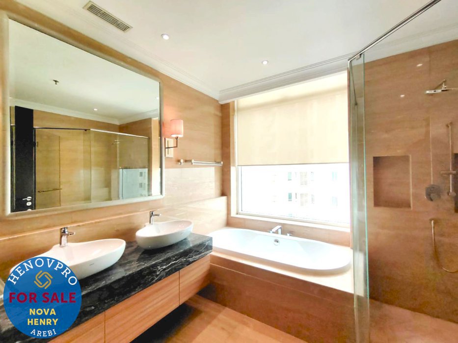 TURUN HARGA Botanica Apartment 3+1BR JUAL CEPAT