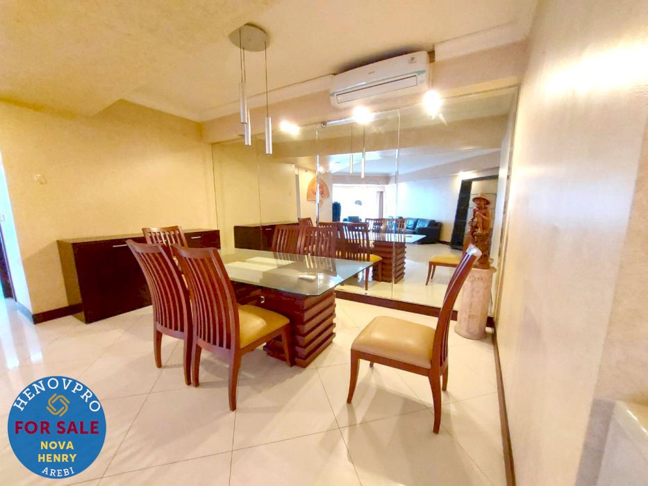 TURUN HARGA Taman Anggrek Condo Unit Sudut 3+1BR CITY View