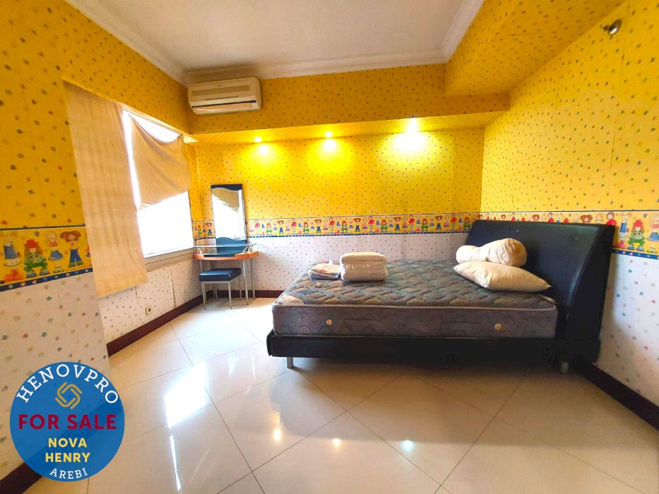 TURUN HARGA Taman Anggrek Condo Unit Sudut 3+1BR CITY View