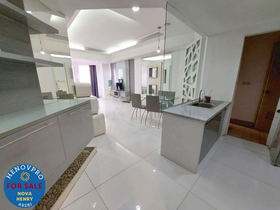 TURUN HARGA JUAL Taman Anggrek Condo Unit 2+1BR Pool View