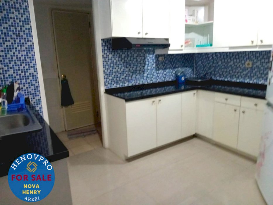 JUAL Taman Anggrek Condo Unit 2+1BR Pool View TURUN HARGA