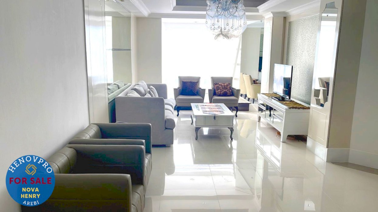 TURUN HARGA JUAL Taman Anggrek Condo Unit 3+1BR Pool View