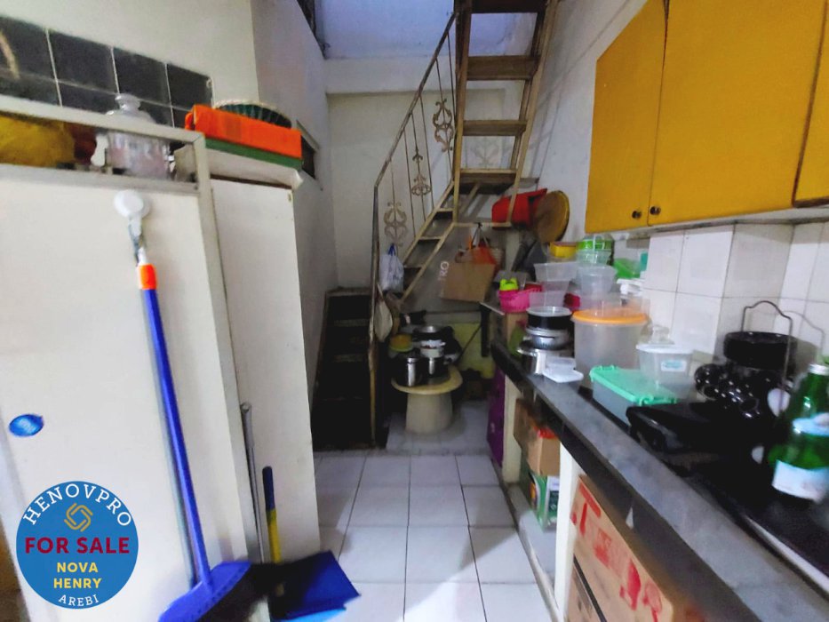 TURUN HARGA Dijual Murah Rumah di Komp. Puri Indah