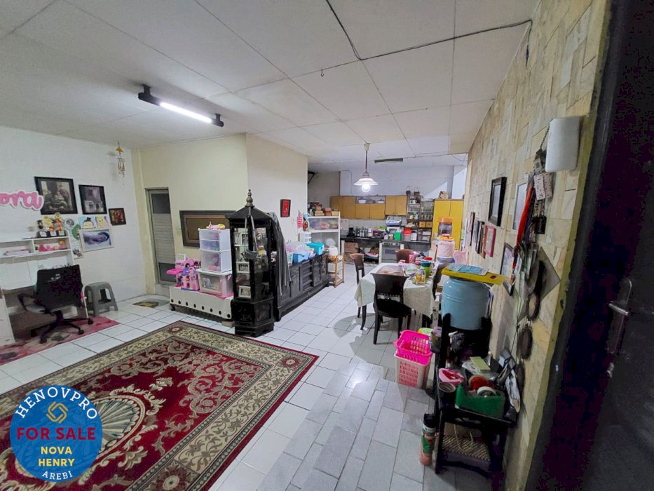 TURUN HARGA Dijual Murah Rumah di Komp. Puri Indah