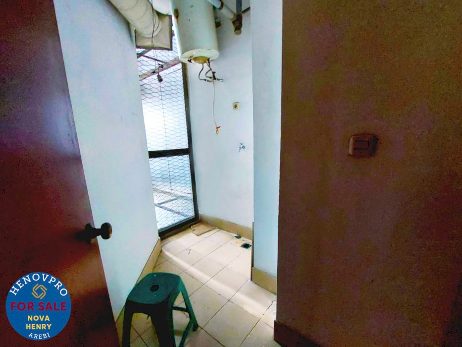 TURUN HARGA JUAL Taman Anggrek Condo Unit Sudut 2+1BR City View