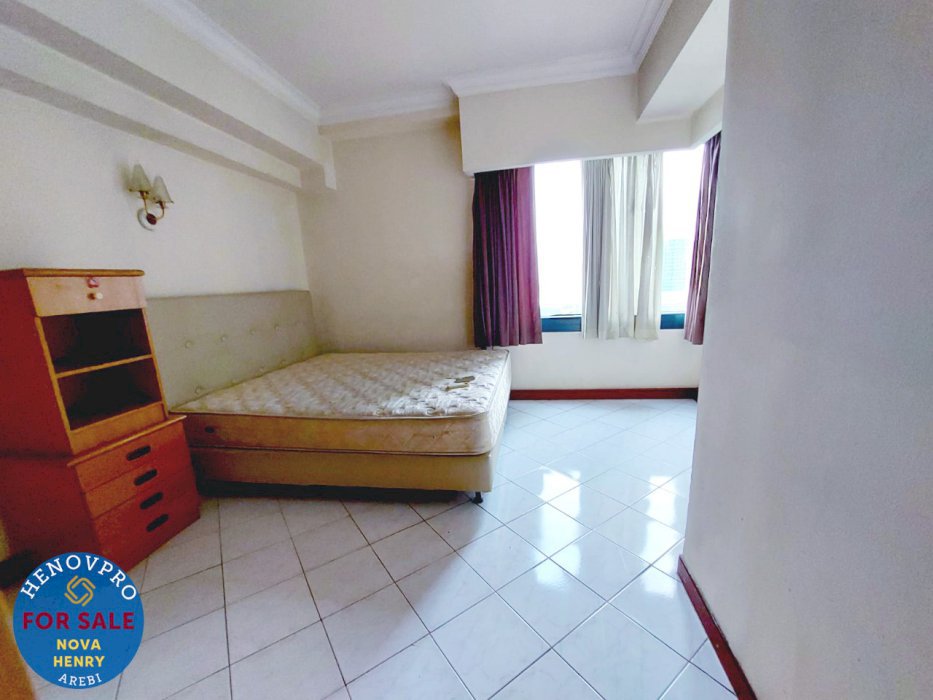 TURUN HARGA JUAL Taman Anggrek Condo Unit 2+1BR Best View