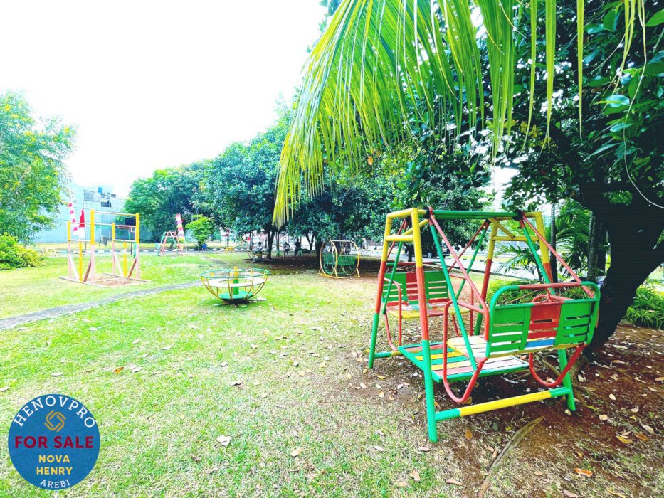 Rumah Apik 2 LantaI & Cantik, Siap Huni di Metro Pemata 2