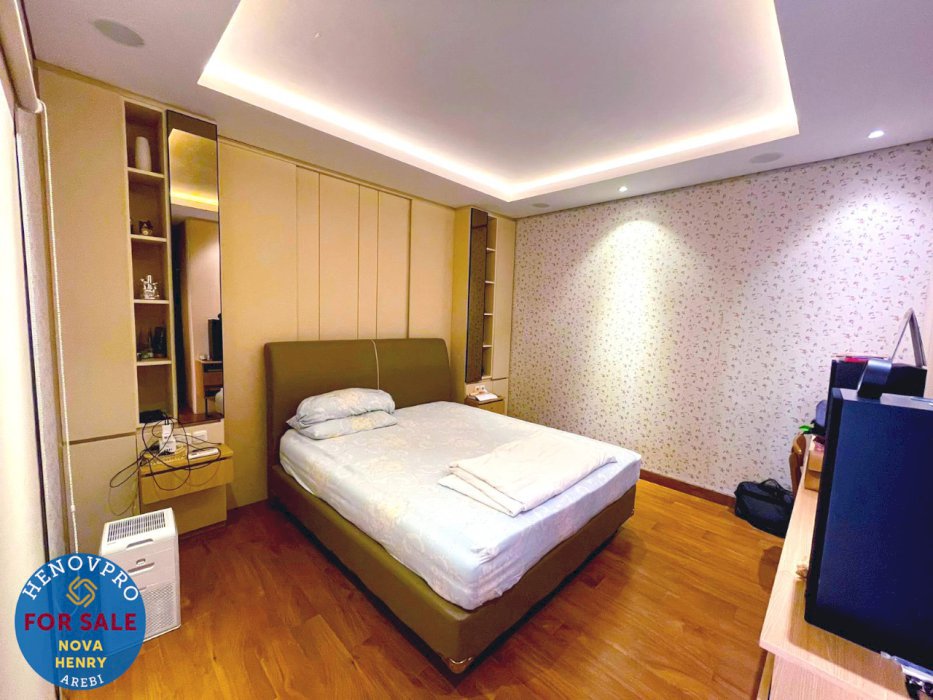 Rumah Apik 2 LantaI & Cantik, Siap Huni di Metro Pemata 2
