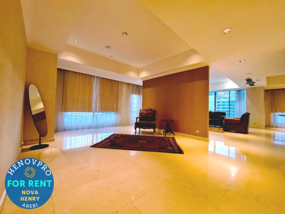TURUN HARGA Sudirman Mansion Unit 4BR +1 Study Room Furnish City View