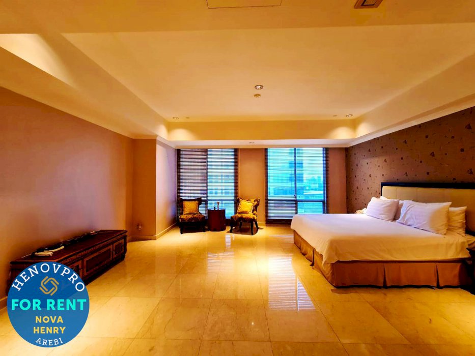 TURUN HARGA Sudirman Mansion Unit 4BR +1 Study Room Furnish City View