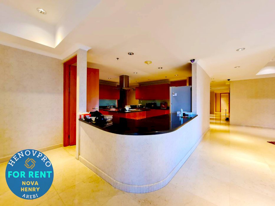 TURUN HARGA Sudirman Mansion Unit 4BR +1 Study Room Furnish City View