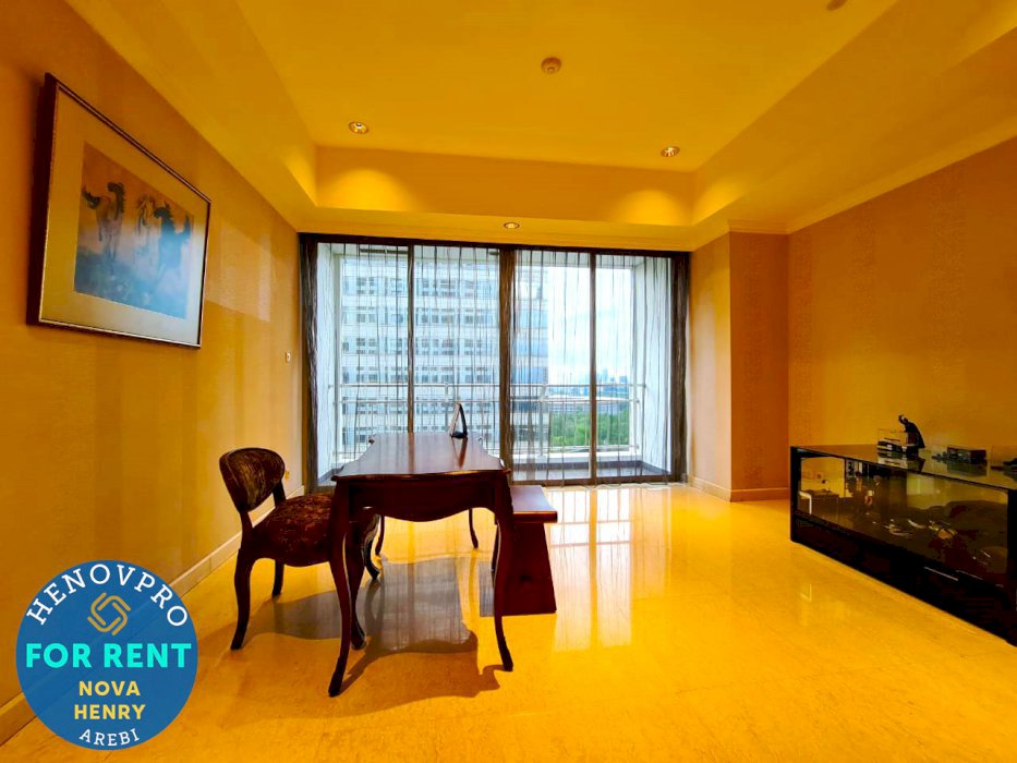 TURUN HARGA Sudirman Mansion Unit 4BR +1 Study Room Furnish City View