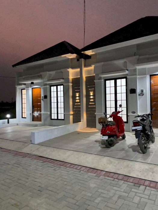 Beverly Lake Perumahan Modern Dekat Stasiun Parung Panjang Bogor