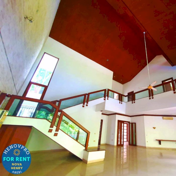 Rumah Pondok Indah 5 menit Ke JIS Lokasi Tenang Cocok Unt Office