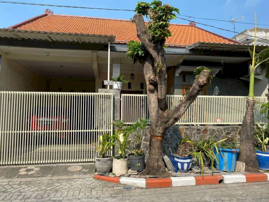 Rumah kenangan di taman pinang sidoarjo kota