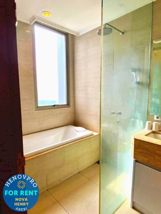 Taman Anggrek Residence 3+1 BR Full Furnish Dkt Mall Taman Anggrek