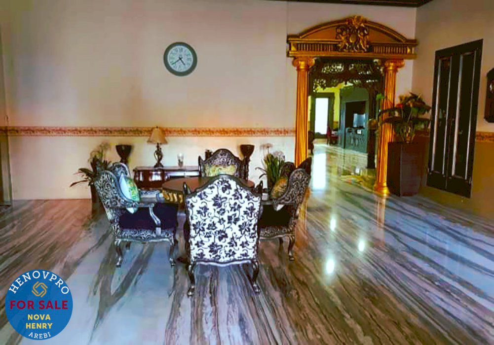 DIJUAL RUMAH MEWAH SIAP HUNI DI MENTENG FULL RENOV DAN FURNISH