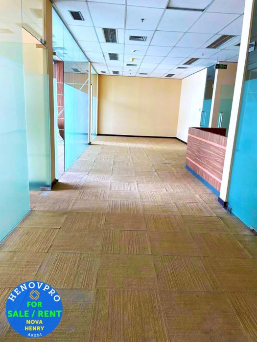 APL Office Tower For Rent Semi Furnish and Renov High Floor