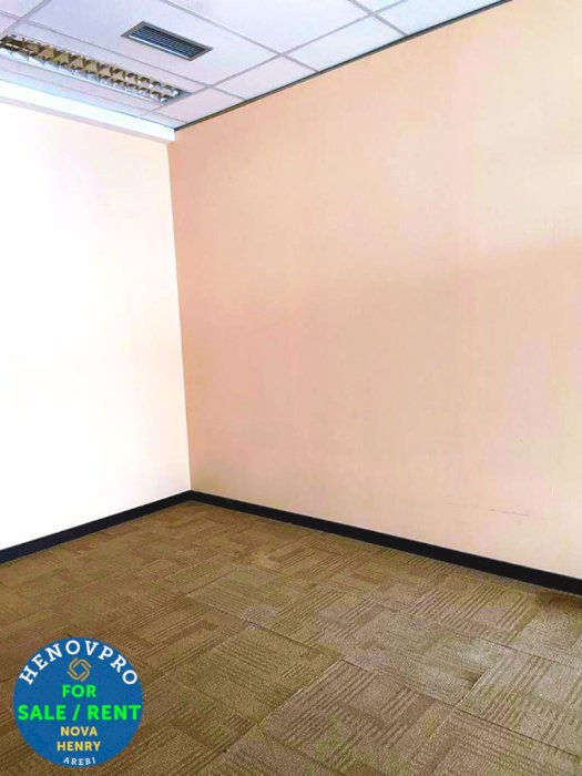 APL Office Tower For Rent Semi Furnish and Renov High Floor
