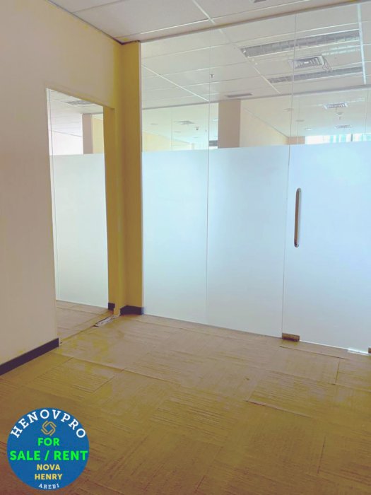 APL Office Tower For Rent Semi Furnish and Renov High Floor