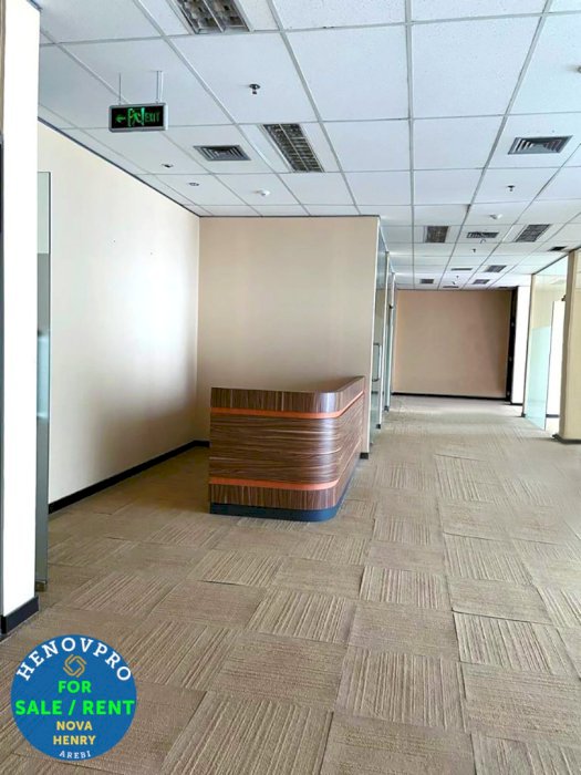APL Office Tower For Rent Semi Furnish and Renov High Floor
