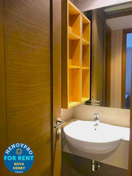 Taman Anggrek Residence Unit 1 BR Full Furnish Top Floor
